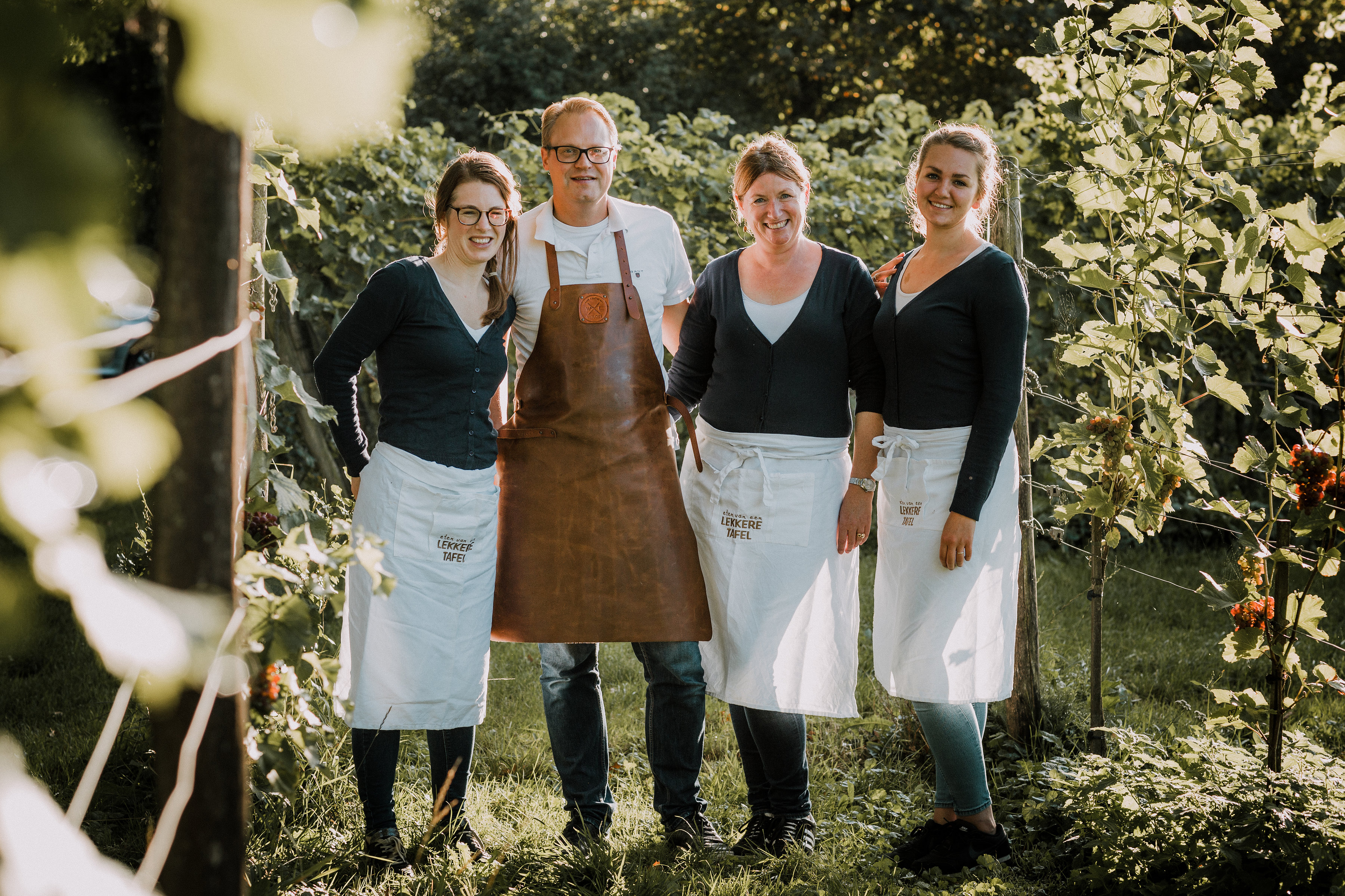 Nieuw Team – Eten van een lekkere tafel MM-15